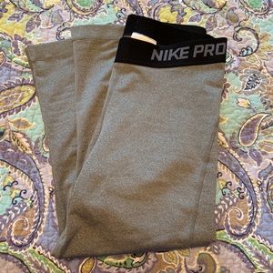Nike Pro Crop Training Legging